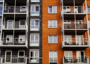 Increase in rental values and multiple offers on Toronto apartments